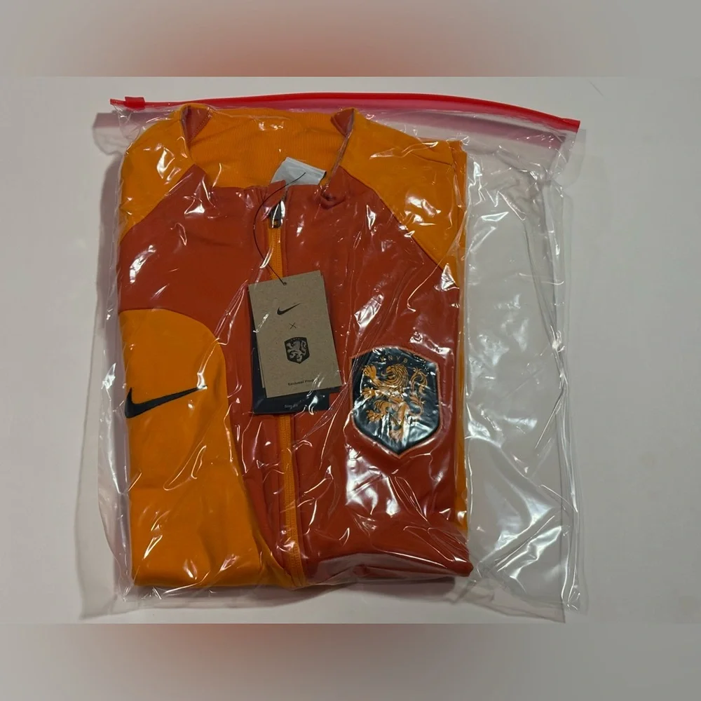 NIKE HOLLAND NETHERLANDS ACADEMY PRO FOOTBALL SOCCER JACKET DN1056-833 WORLD CUP